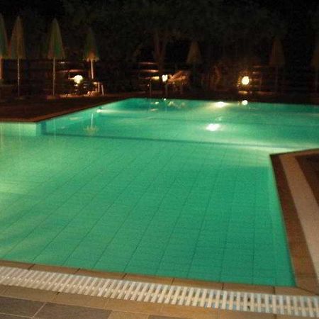 Ormos Atalia Aparthotel Bali  Eksteriør billede